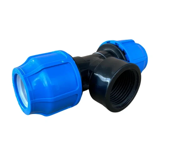 Полиетиленов Тройник с вътрешна резба.png